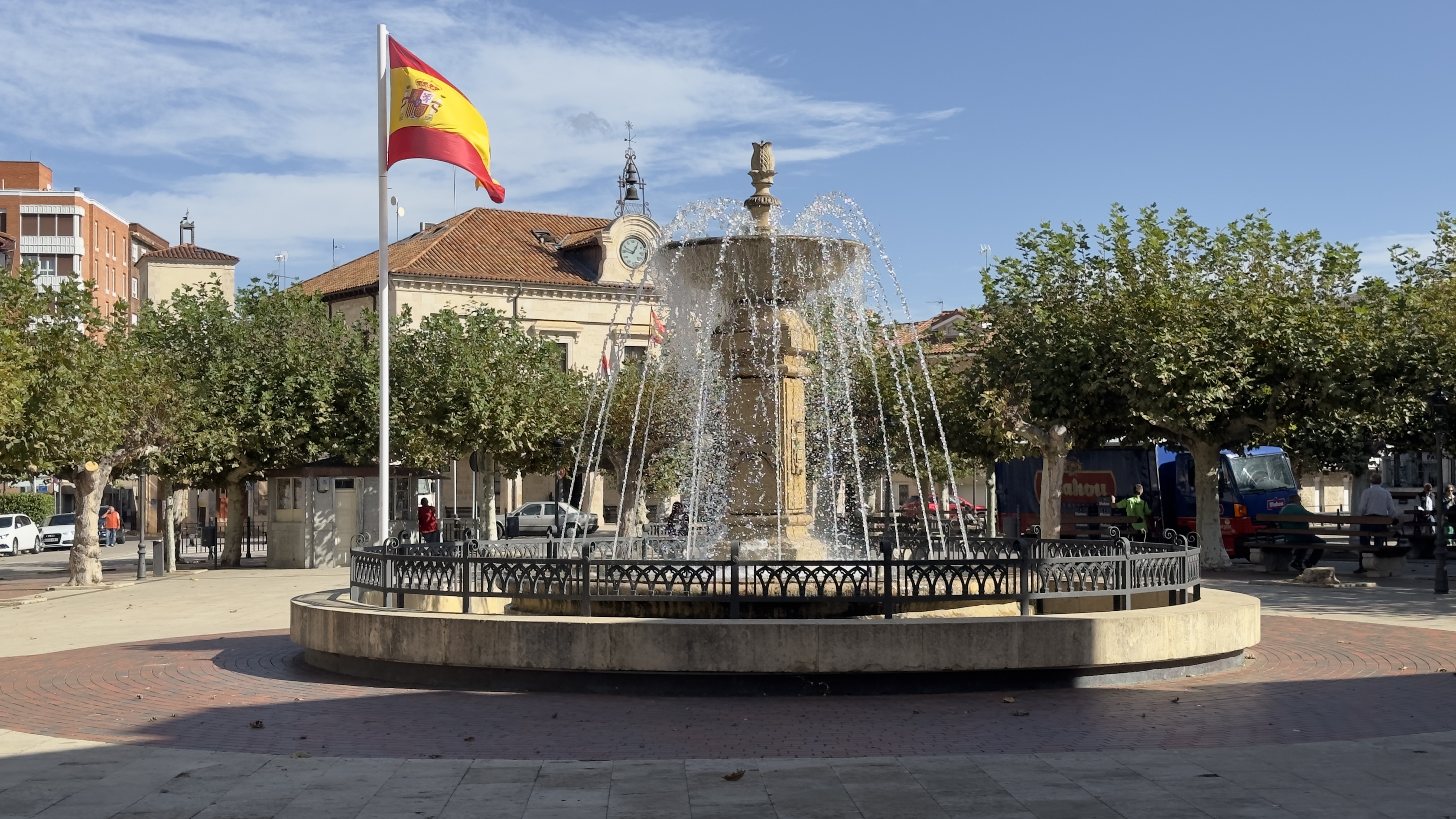 Himno, bandera y escudo de Villarcayo_img